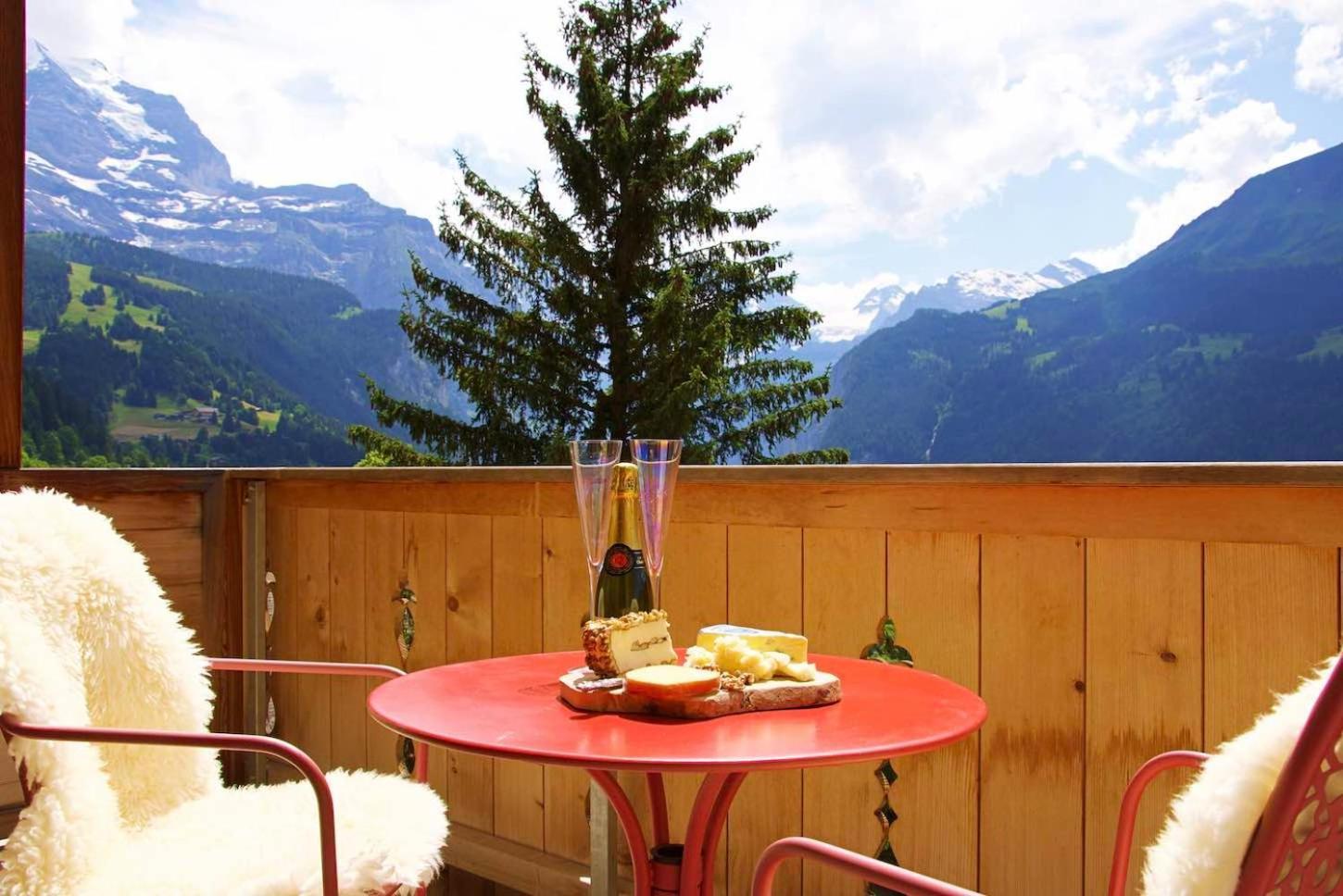 Holiday Flat #1, Chalet Aberot, Wengen, Switzerland エクステリア 写真