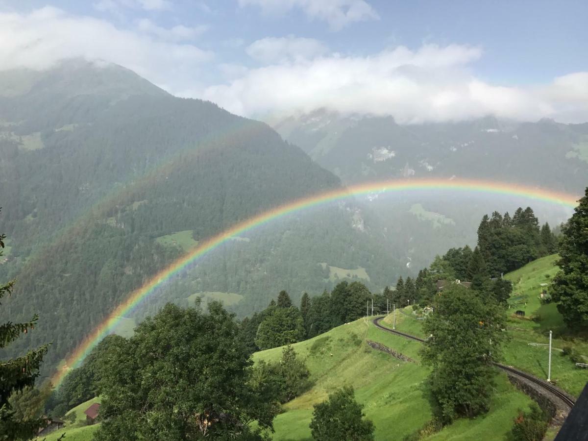 Holiday Flat #1, Chalet Aberot, Wengen, Switzerland エクステリア 写真